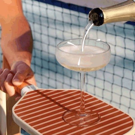 Raquet-with-Champagne_R2